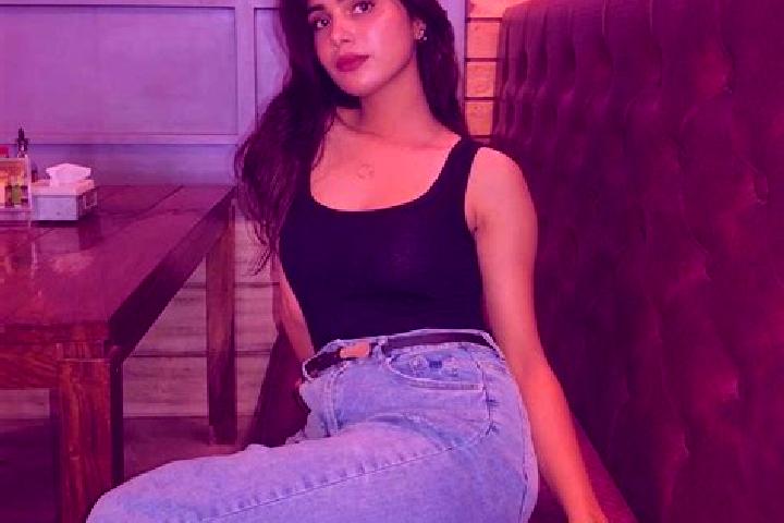 13 escort profiles in Gopalasamudram, India. Browse companions, services, rates and book online. Incall and outcall available.