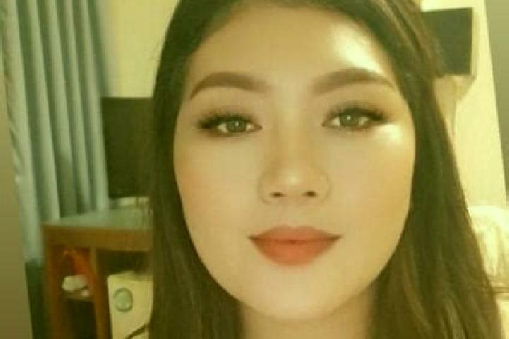 13 escort profiles in Mochdre, United Kingdom. Browse companions, services, rates and book online. Incall and outcall available.