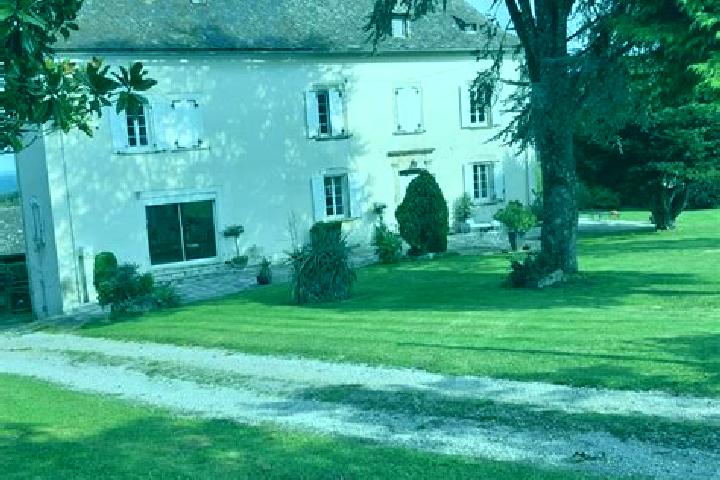 13 escort profiles in Morlhon-le-Haut, France. Browse companions, services, rates and book online. Incall and outcall available.
