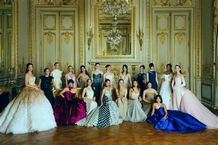 13 escort profiles in Porcheville, France. Browse companions, services, rates and book online. Incall and outcall available.