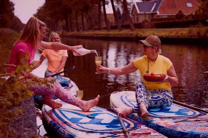 13 escort profiles in Rietmolen, Netherlands. Browse companions, services, rates and book online. Incall and outcall available.