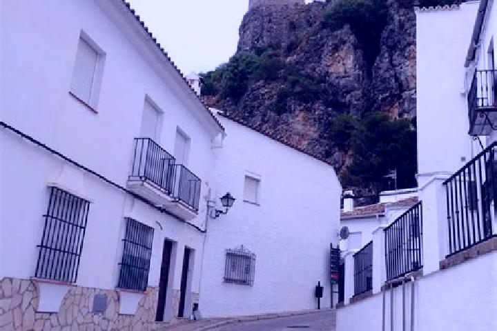 13 escort profiles in Segura de la Sierra, Spain. Browse companions, services, rates and book online. Incall and outcall available.