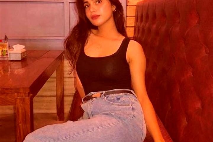 13 escort profiles in Sevugampatti, India. Browse companions, services, rates and book online. Incall and outcall available.