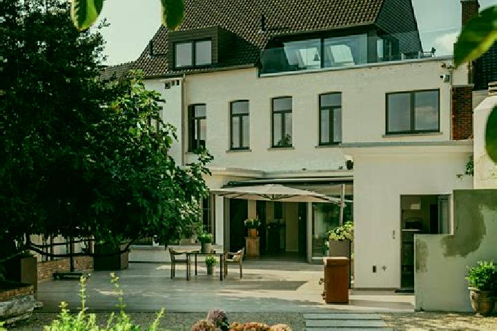 13 escort profiles in Strombeek-Bever, Belgium. Browse companions, services, rates and book online. Incall and outcall available.