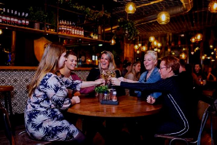 13 escort profiles in Teteringen, Netherlands. Browse companions, services, rates and book online. Incall and outcall available.