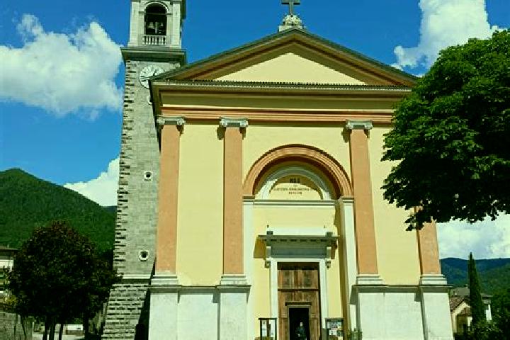 13 escort profiles in Tiarno di Sopra, Italy. Browse companions, services, rates and book online. Incall and outcall available.