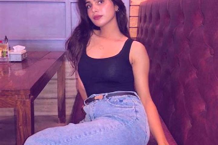 14 escort profiles in Chevvoor, India. Browse companions, services, rates and book online. Incall and outcall available.
