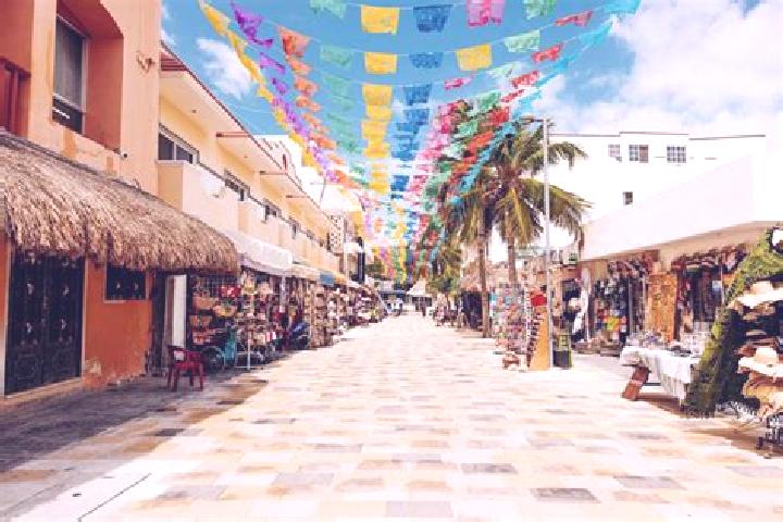 14 escort profiles in Ciudad del Carmen, Mexico. Browse companions, services, rates and book online. Incall and outcall available.
