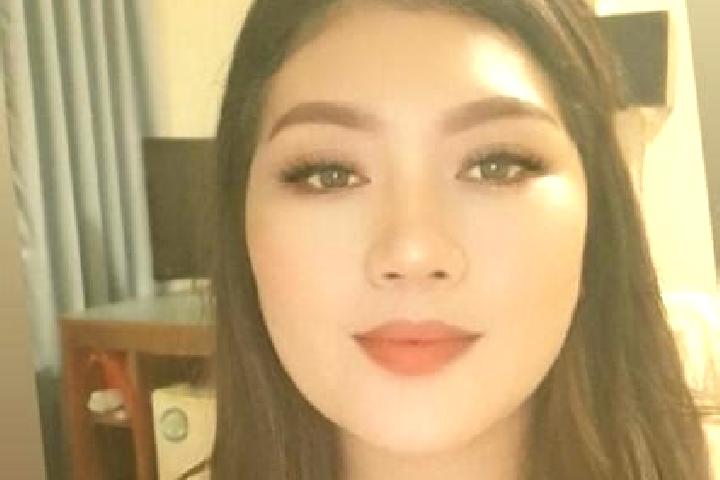 14 escort profiles in Feondari, Indonesia. Browse companions, services, rates and book online. Incall and outcall available.