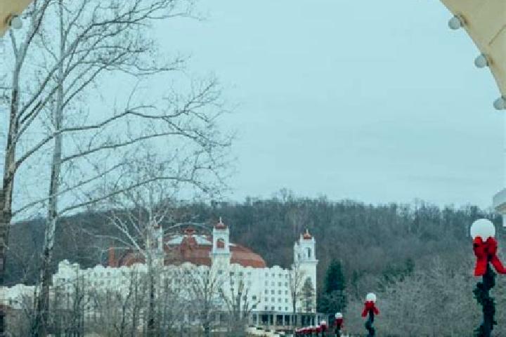 14 escort profiles in French Lick, United States. Browse companions, services, rates and book online. Incall and outcall available.