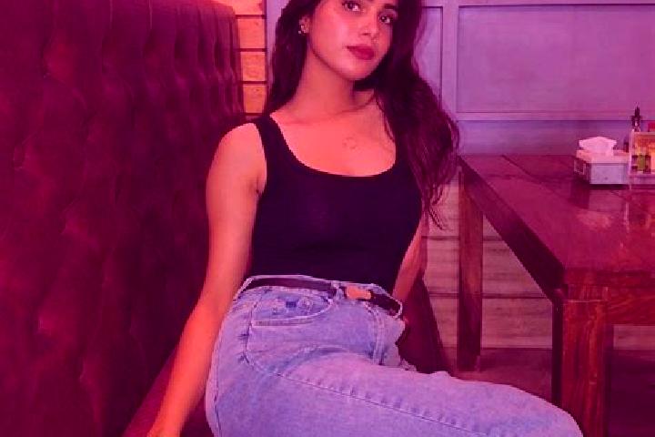 14 escort profiles in Ghaura, India. Browse companions, services, rates and book online. Incall and outcall available.