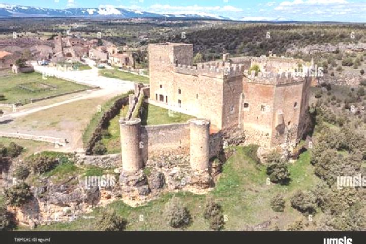 14 escort profiles in La Pedraja de Portillo, Spain. Browse companions, services, rates and book online. Incall and outcall available.
