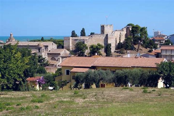 14 escort profiles in Porto San Giorgio, Italy. Browse companions, services, rates and book online. Incall and outcall available.