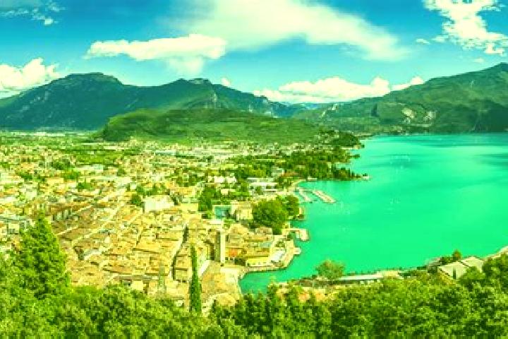 14 escort profiles in San Martino del Lago, Italy. Browse companions, services, rates and book online. Incall and outcall available.