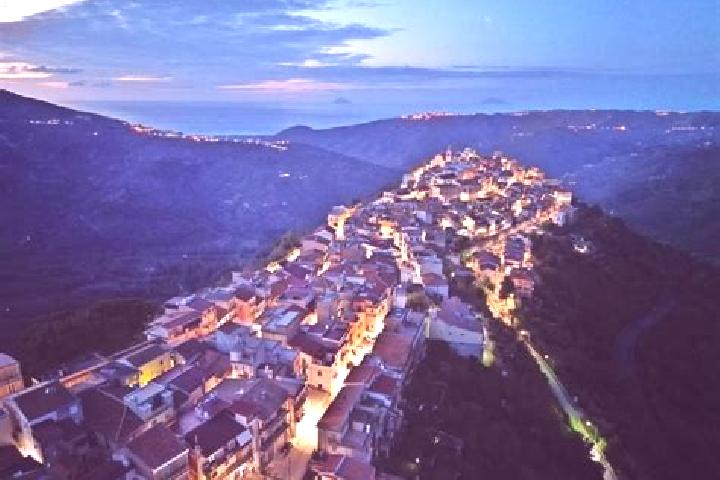 14 escort profiles in Santa Lucia del Mela, Italy. Browse companions, services, rates and book online. Incall and outcall available.