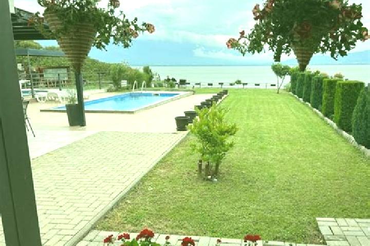 14 escort profiles in Star Dojran, North Macedonia. Browse companions, services, rates and book online. Incall and outcall available.