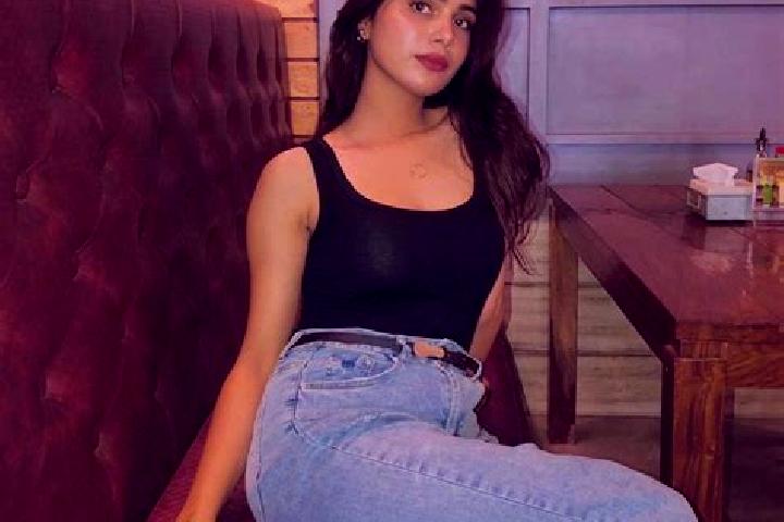14 escort profiles in Tattayyangarpettai, India. Browse companions, services, rates and book online. Incall and outcall available.
