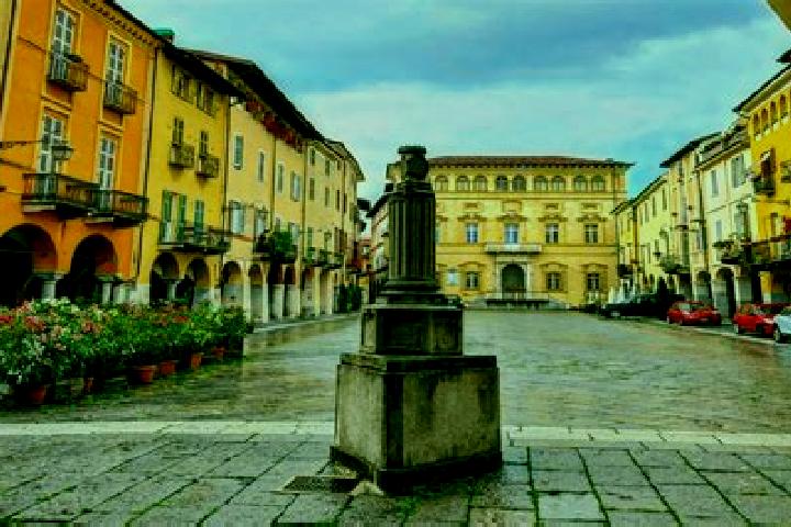14 escort profiles in Vigliano-Bettolino, Italy. Browse companions, services, rates and book online. Incall and outcall available.