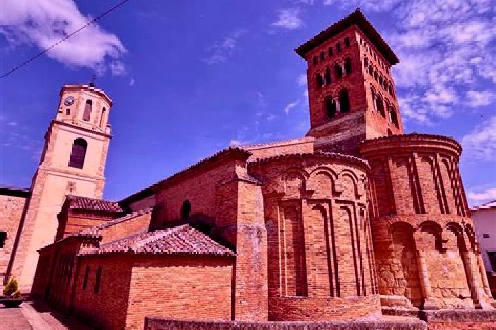 14 escort profiles in Villanueva de San Mancio, Spain. Browse companions, services, rates and book online. Incall and outcall available.