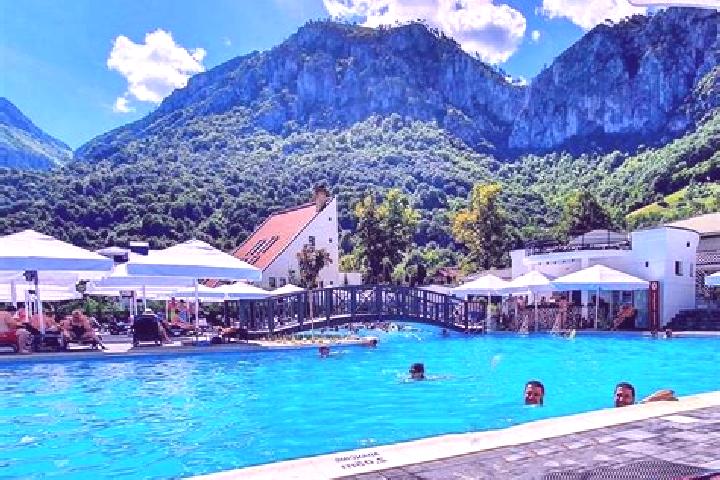 15 escort profiles in Baia de Cris, Romania. Browse companions, services, rates and book online. Incall and outcall available.