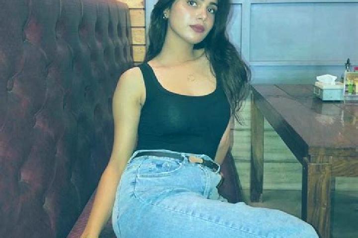 15 escort profiles in Barauli, India. Browse companions, services, rates and book online. Incall and outcall available.