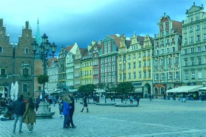 15 escort profiles in Budzyn, Poland. Browse companions, services, rates and book online. Incall and outcall available.