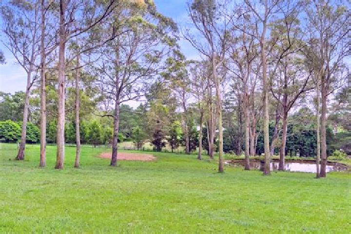 15 escort profiles in Colo Vale, Australia. Browse companions, services, rates and book online. Incall and outcall available.