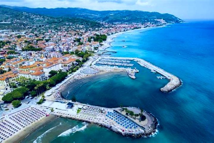 15 escort profiles in Diano Castello, Italy. Browse companions, services, rates and book online. Incall and outcall available.