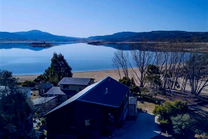 15 escort profiles in East Jindabyne, Australia. Browse companions, services, rates and book online. Incall and outcall available.