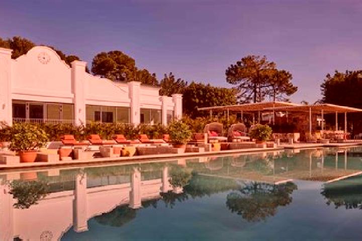 15 escort profiles in Espinosa de los Monteros, Spain. Browse companions, services, rates and book online. Incall and outcall available.