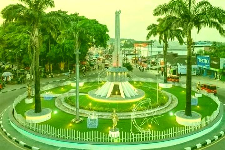 15 escort profiles in Ikot Edibon, Nigeria. Browse companions, services, rates and book online. Incall and outcall available.