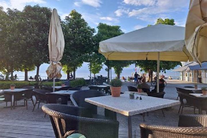 15 escort profiles in Kressbronn am Bodensee, Germany. Browse companions, services, rates and book online. Incall and outcall available.