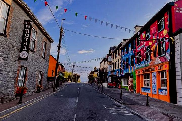 15 escort profiles in Lisdoonvarna, Ireland. Browse companions, services, rates and book online. Incall and outcall available.