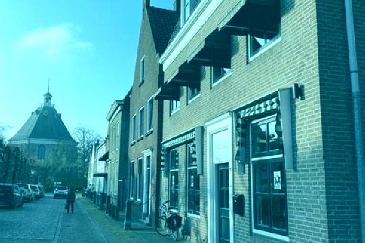 15 escort profiles in Numansdorp, Netherlands. Browse companions, services, rates and book online. Incall and outcall available.