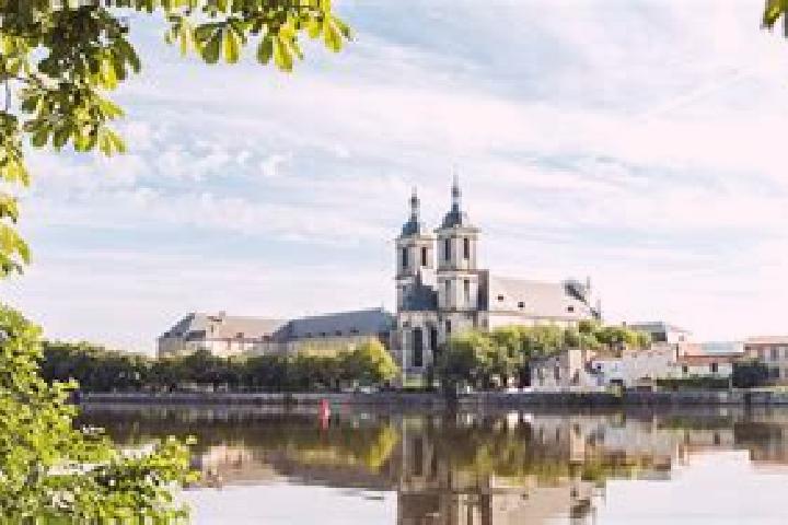 15 escort profiles in Pont-a-Mousson, France. Browse companions, services, rates and book online. Incall and outcall available.