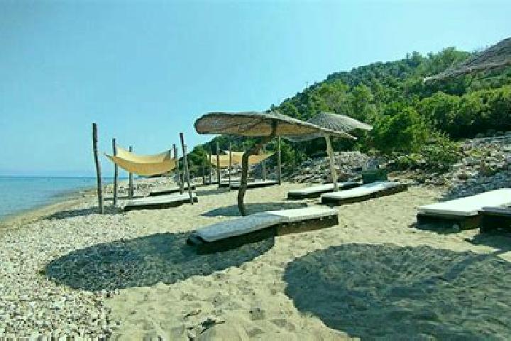 15 escort profiles in Skala Kallirachis, Greece. Browse companions, services, rates and book online. Incall and outcall available.