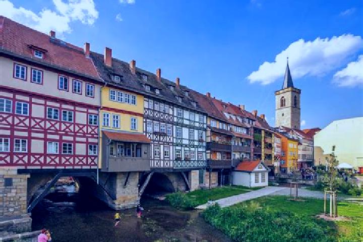 15 escort profiles in Tambach-Dietharz, Germany. Browse companions, services, rates and book online. Incall and outcall available.