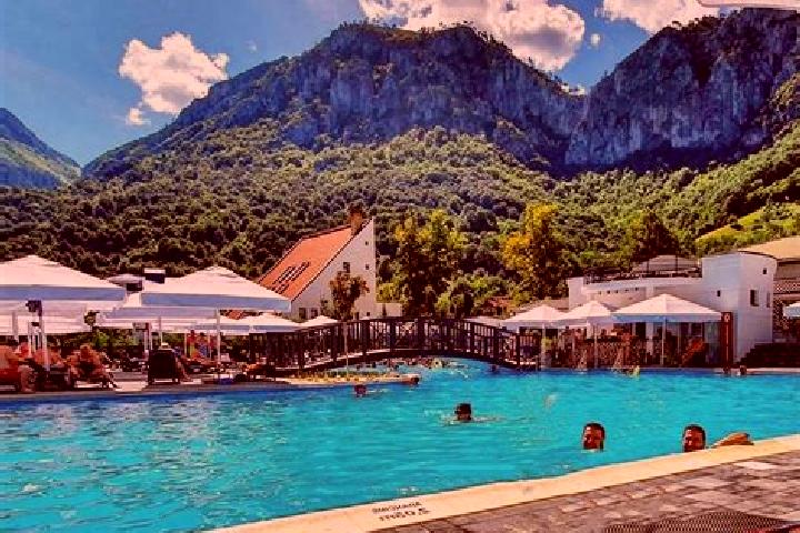 15 escort profiles in Valea Moldovei, Romania. Browse companions, services, rates and book online. Incall and outcall available.