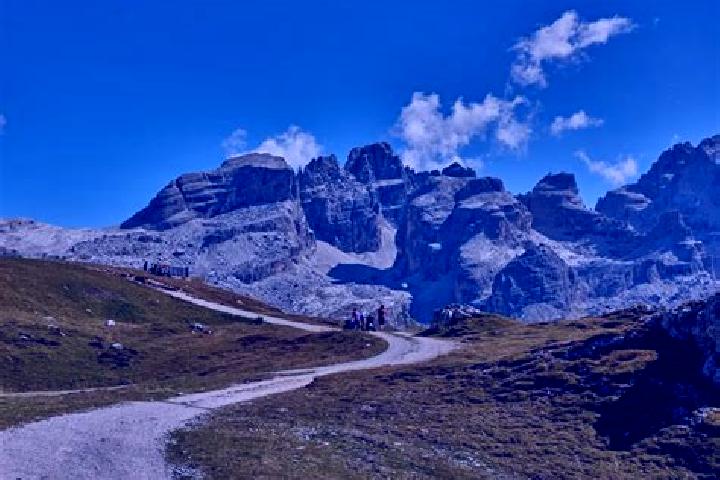 6 escort profiles in Brenta, Italy. Browse companions, services, rates and book online. Incall and outcall available.