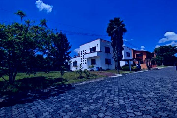 6 escort profiles in Campestre Erandeni [Club], Mexico. Browse companions, services, rates and book online. Incall and outcall available.