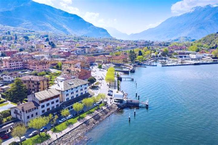 6 escort profiles in Colico Piano, Italy. Browse companions, services, rates and book online. Incall and outcall available.
