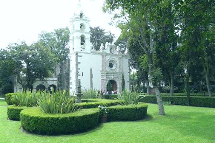 6 escort profiles in Fraccionamiento Riberas de San Jeronimo, Mexico. Browse companions, services, rates and book online. Incall and outcall available.