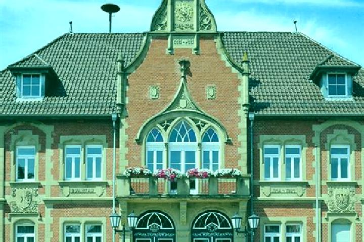 6 escort profiles in Gemmingen, Germany. Browse companions, services, rates and book online. Incall and outcall available.