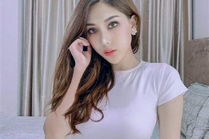 6 escort profiles in Kampung Kuala Matu, Malaysia. Browse companions, services, rates and book online. Incall and outcall available.