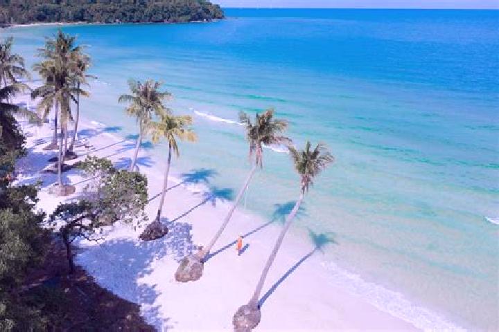 6 escort profiles in Phu Phiang, Thailand. Browse companions, services, rates and book online. Incall and outcall available.