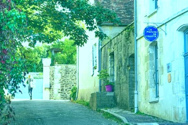 6 escort profiles in Saints-en-Puisaye, France. Browse companions, services, rates and book online. Incall and outcall available.