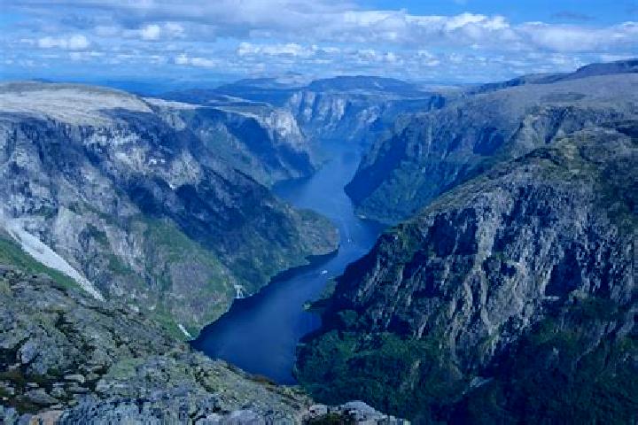 6 escort profiles in Sunndalsora, Norway. Browse companions, services, rates and book online. Incall and outcall available.