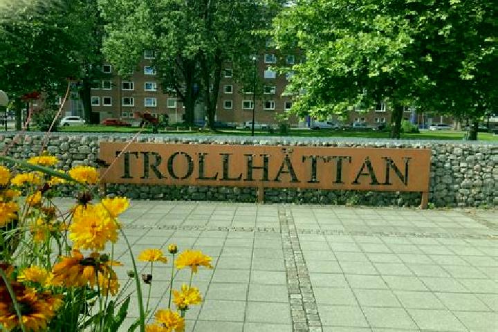 6 escort profiles in Trollhaettan, Sweden. Browse companions, services, rates and book online. Incall and outcall available.