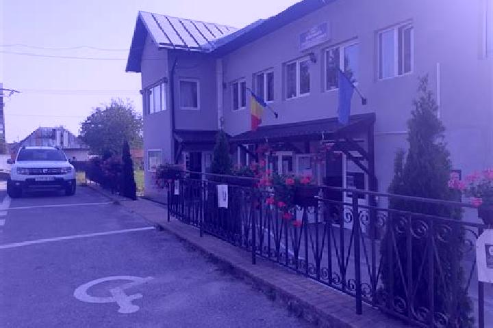 6 escort profiles in Vanatori, Romania. Browse companions, services, rates and book online. Incall and outcall available.