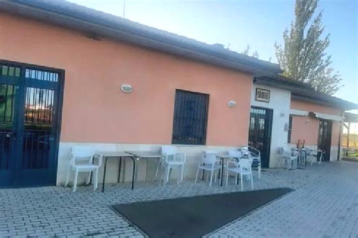 6 escort profiles in Villamoratiel de las Matas, Spain. Browse companions, services, rates and book online. Incall and outcall available.